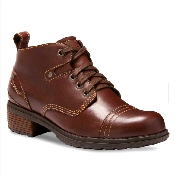 Eastland Brown Ankle Boots - Picture 4 of 12